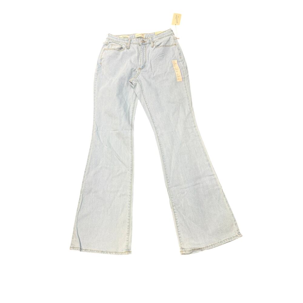 Universal Thread Women's High-Rise Vintage Stretch Jeans Light Blue Size 8 NWT